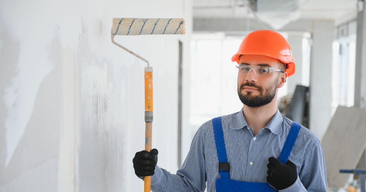 Read more about the article 5 Red Flags When Hiring a Miami Commercial Painter